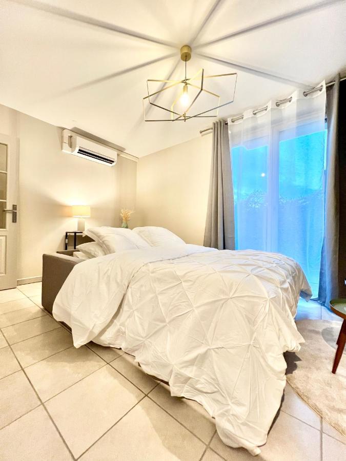 La Bulle De Champagne Apartment ภายนอก รูปภาพ